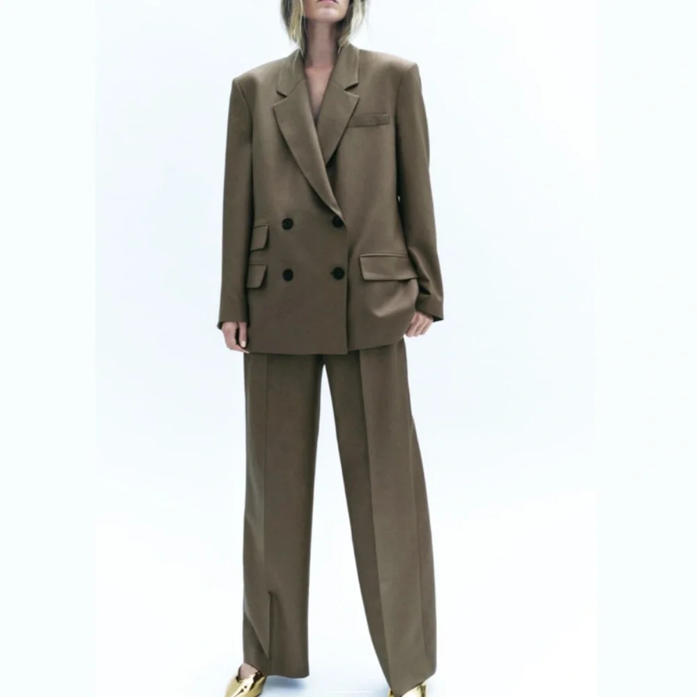 Zara Suit (2 piece) - Picture 3 of 5